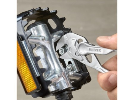 KNIPEX 86 04 100 Szczypce-klucz XS szczypce i klucz w jednym narzędziu wytłaczana, chropowata powierzchnia chromowany 100 mm