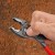 KNIPEX 82 01 200 TwinGrip® Szczypce chwytające czołowe Z antypoślizgowego tworzywa sztucznego fosforanowana, szara 200 mm
