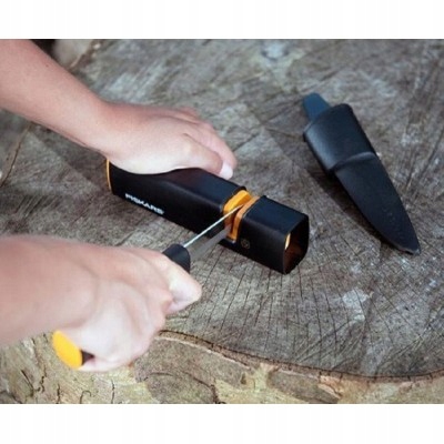 Fiskars Zestaw 1057913: X5 XXS 23 cm + Xsharp + nóż K40 – ognisko/outdoor