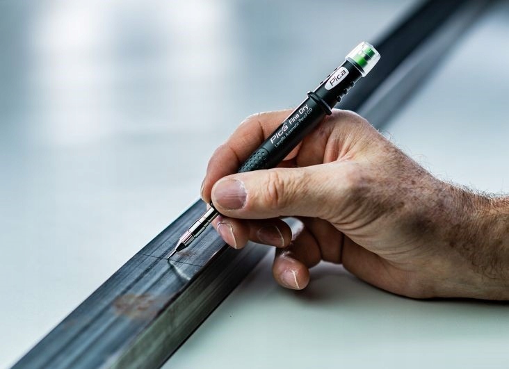 Ołówek automatyczny precyzyjny Pica 7070 0.9mm dla DIY, fachowców i stolarzy